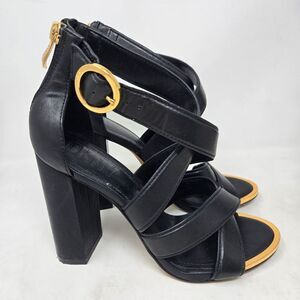 DKNY Emelen Crisscross Strappy Dress Sandals Size: 7.5